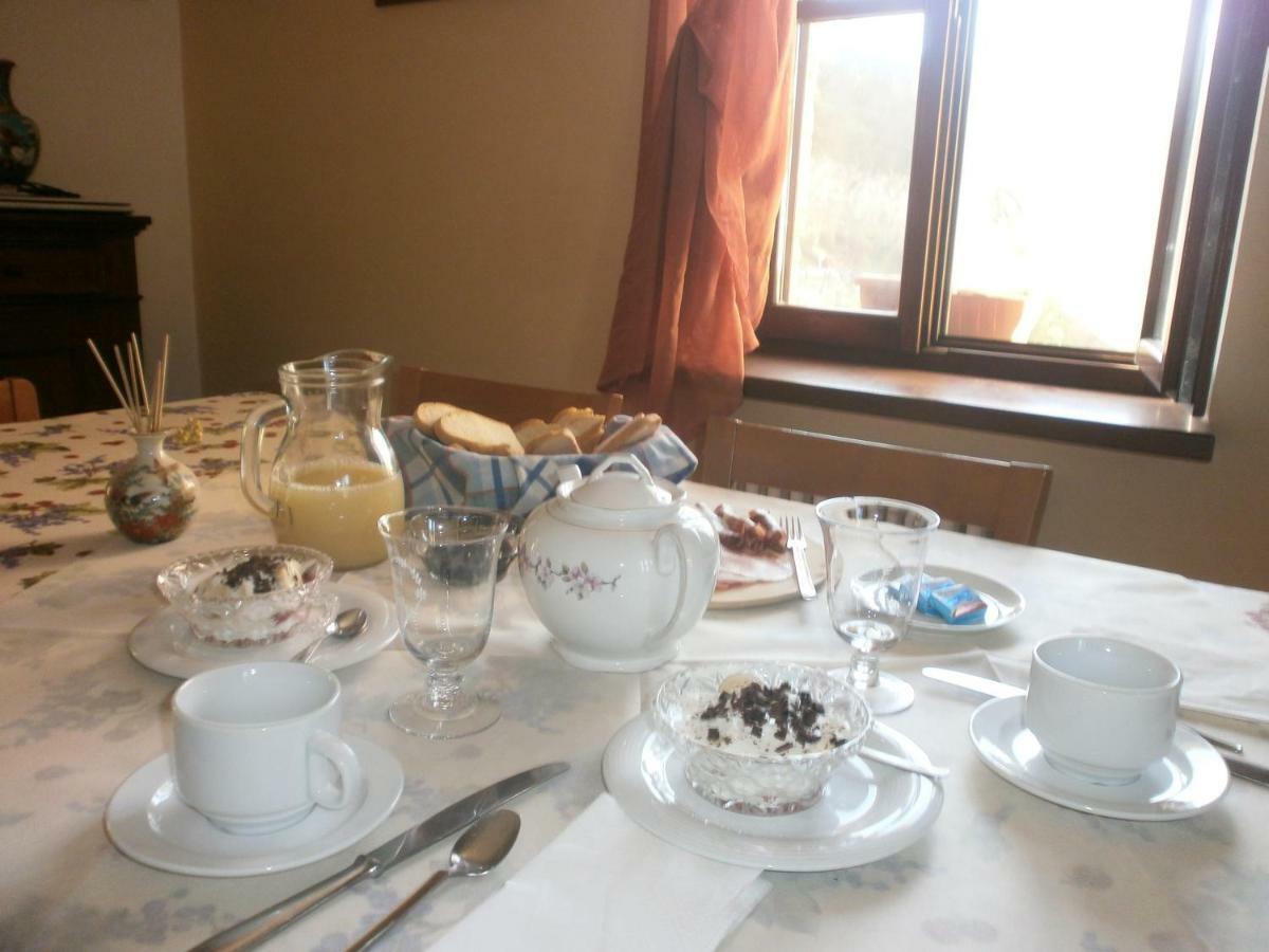 I Poggi Di Grace Bed & Breakfast Фивицано Екстериор снимка